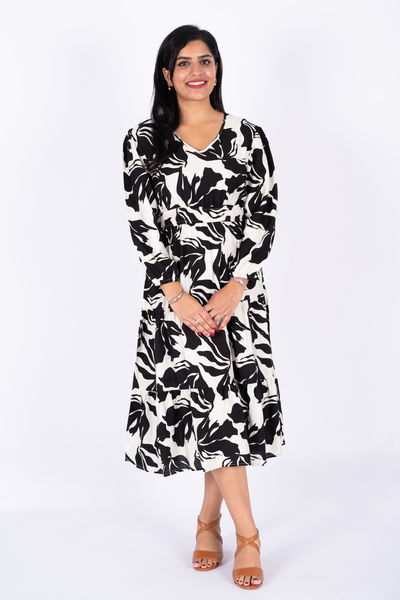 Nifty Soul L/S Dress With Pockets